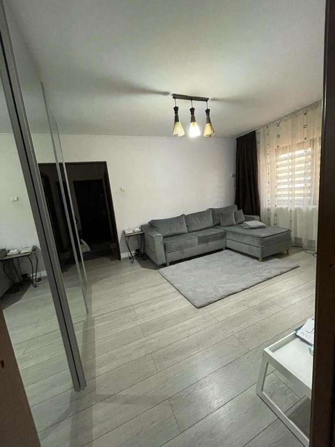 Апартаменты Apartament Gallamar Birlad Экстерьер фото